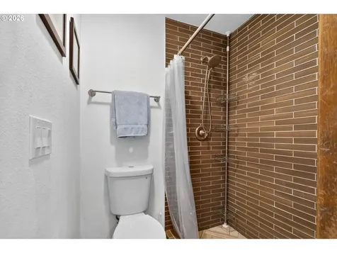 3138 NE 158th Avenue Portland OR 97230