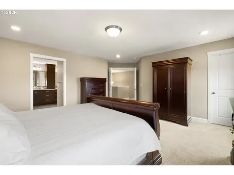 13215 NE 56th Avenue Vancouver WA 98686