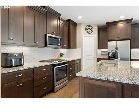 13215 NE 56th Avenue Vancouver WA 98686