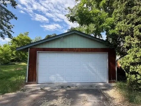 3056 Eliot Drive Hood River OR 97031