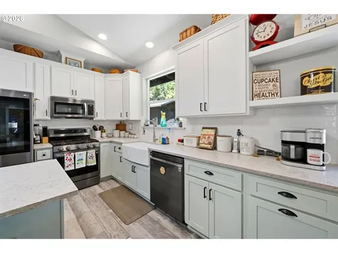 37886 S Wilhoit Road Molalla OR 97038