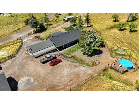 37886 S Wilhoit Road Molalla OR 97038