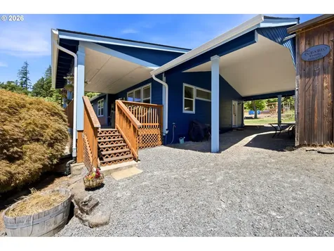 37886 S Wilhoit Road Molalla OR 97038