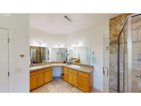 16881 Marina Heights Road Brookings OR 97415