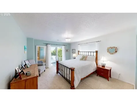 16881 Marina Heights Road Brookings OR 97415