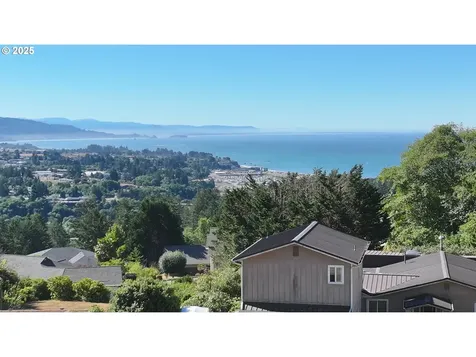 16881 Marina Heights Road Brookings OR 97415