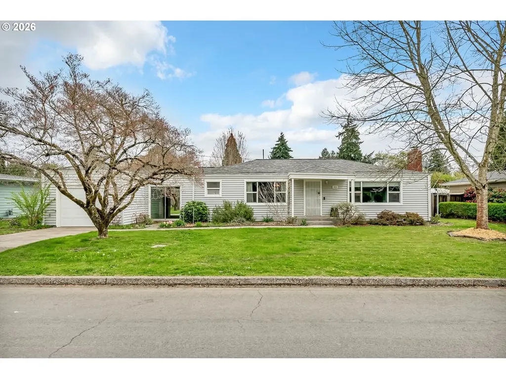 1555 Escalante Street Eugene OR 97404