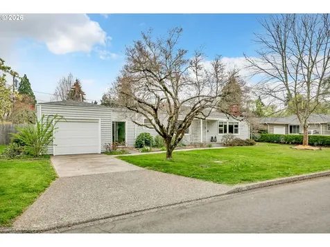 1555 Escalante Street Eugene OR 97404