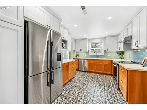 1555 Escalante Street Eugene OR 97404