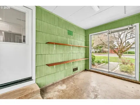 1555 Escalante Street Eugene OR 97404