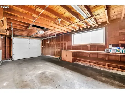 1555 Escalante Street Eugene OR 97404