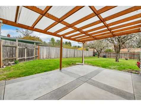1555 Escalante Street Eugene OR 97404