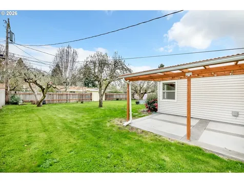 1555 Escalante Street Eugene OR 97404
