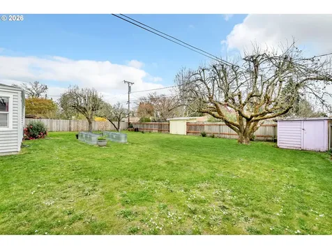 1555 Escalante Street Eugene OR 97404