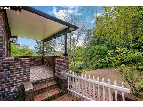 4131 N Overlook Terrace Portland OR 97217