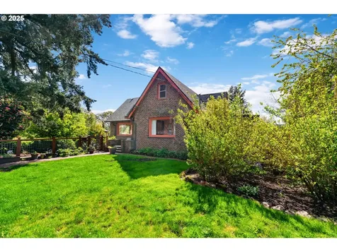 4131 N Overlook Terrace Portland OR 97217