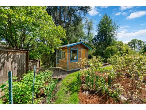 4131 N Overlook Terrace Portland OR 97217