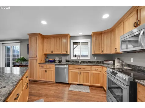 440 63rd Street Springfield OR 97478