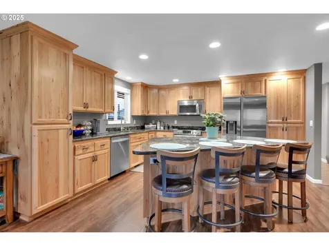 440 63rd Street Springfield OR 97478