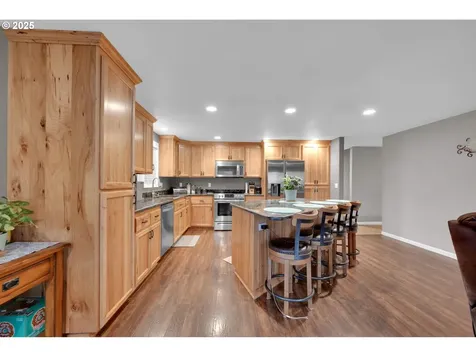 440 63rd Street Springfield OR 97478