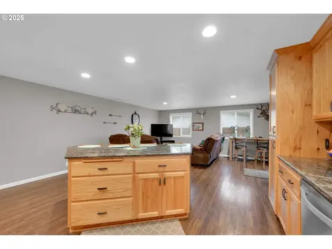 440 63rd Street Springfield OR 97478