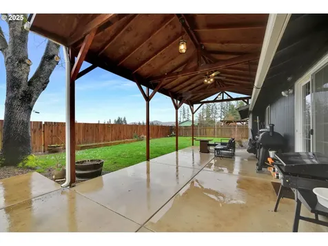 440 63rd Street Springfield OR 97478