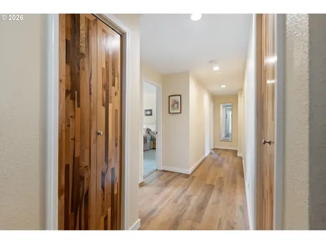 2164 SE Douglas Avenue Roseburg OR 97470