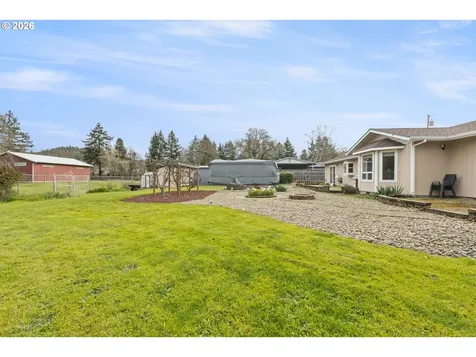 2164 SE Douglas Avenue Roseburg OR 97470