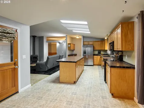 20788 Hazelnut Ridge Road NE Scotts Mills OR 97375