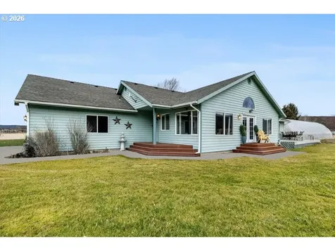7208 NE Ochoco Highway Prineville OR 97754