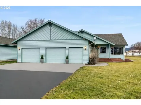 7208 NE Ochoco Highway Prineville OR 97754