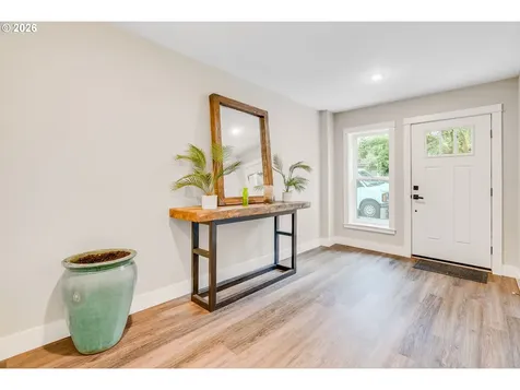 446 NE Cook Street Portland OR 97212