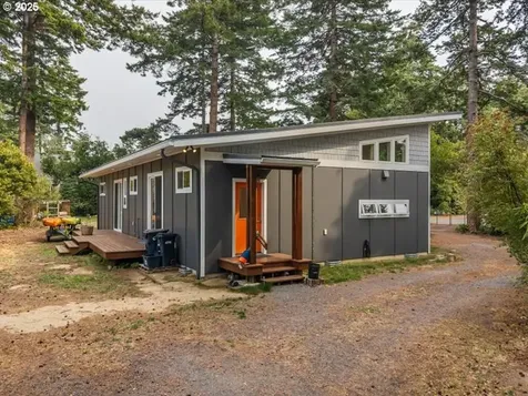 1090 12th Street Port Orford OR 97465