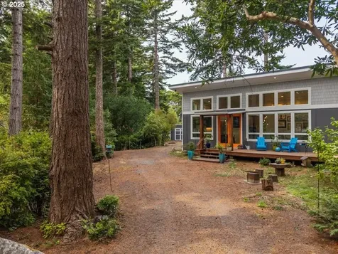 1090 12th Street Port Orford OR 97465