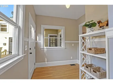 2704 NE Hamblet Street Portland OR 97212