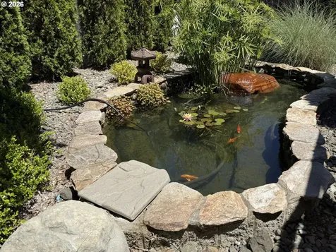 784 Pebble Crk Street Sutherlin OR 97479