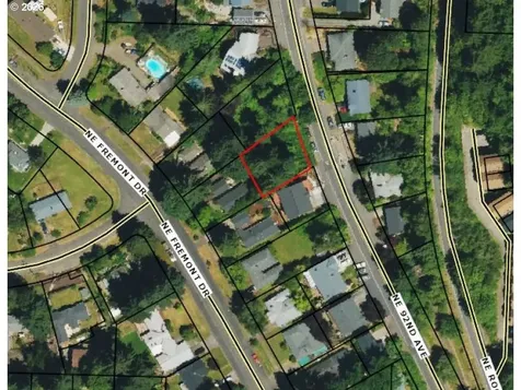 2715 NE 92nd Avenue Portland OR 97220