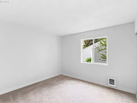 2712 SE 138th Avenue Portland OR 97236