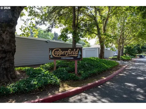 2712 SE 138th Avenue Portland OR 97236