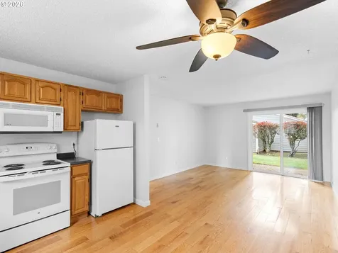 2712 SE 138th Avenue Portland OR 97236