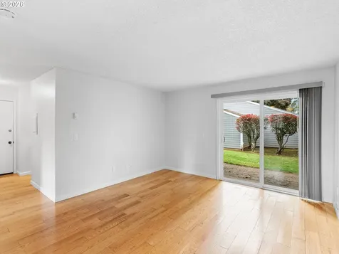 2712 SE 138th Avenue Portland OR 97236