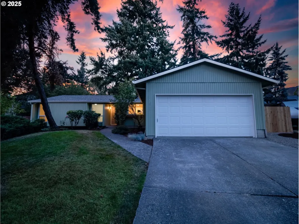12945 SW Hackamore Court Beaverton OR 97008