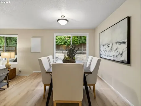 12945 SW Hackamore Court Beaverton OR 97008