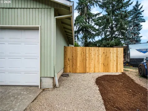 12945 SW Hackamore Court Beaverton OR 97008