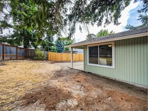 12945 SW Hackamore Court Beaverton OR 97008