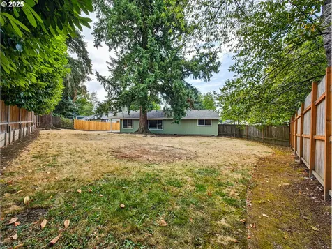 12945 SW Hackamore Court Beaverton OR 97008