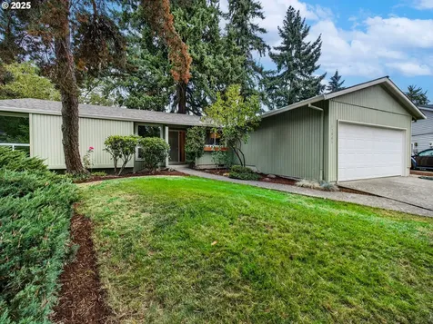 12945 SW Hackamore Court Beaverton OR 97008