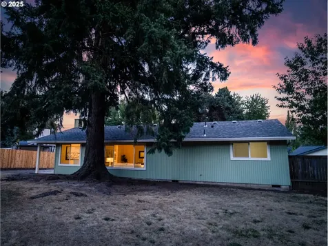 12945 SW Hackamore Court Beaverton OR 97008
