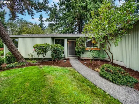 12945 SW Hackamore Court Beaverton OR 97008