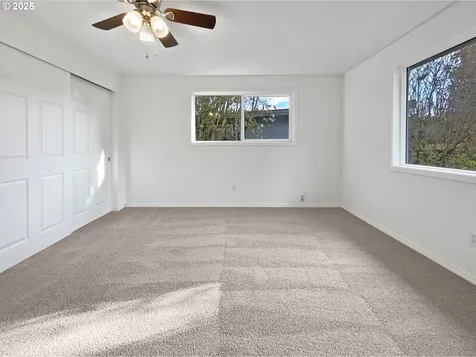 2610 NW Madrona Street Vancouver WA 98665